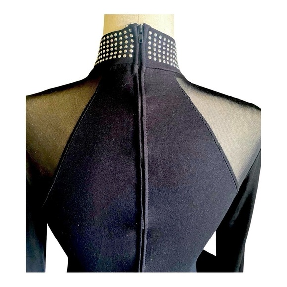 WINDSOR-STUDDED COLLAR BLACK BODYCON DRESS-SIZE SMALL - Picture 9 of 10